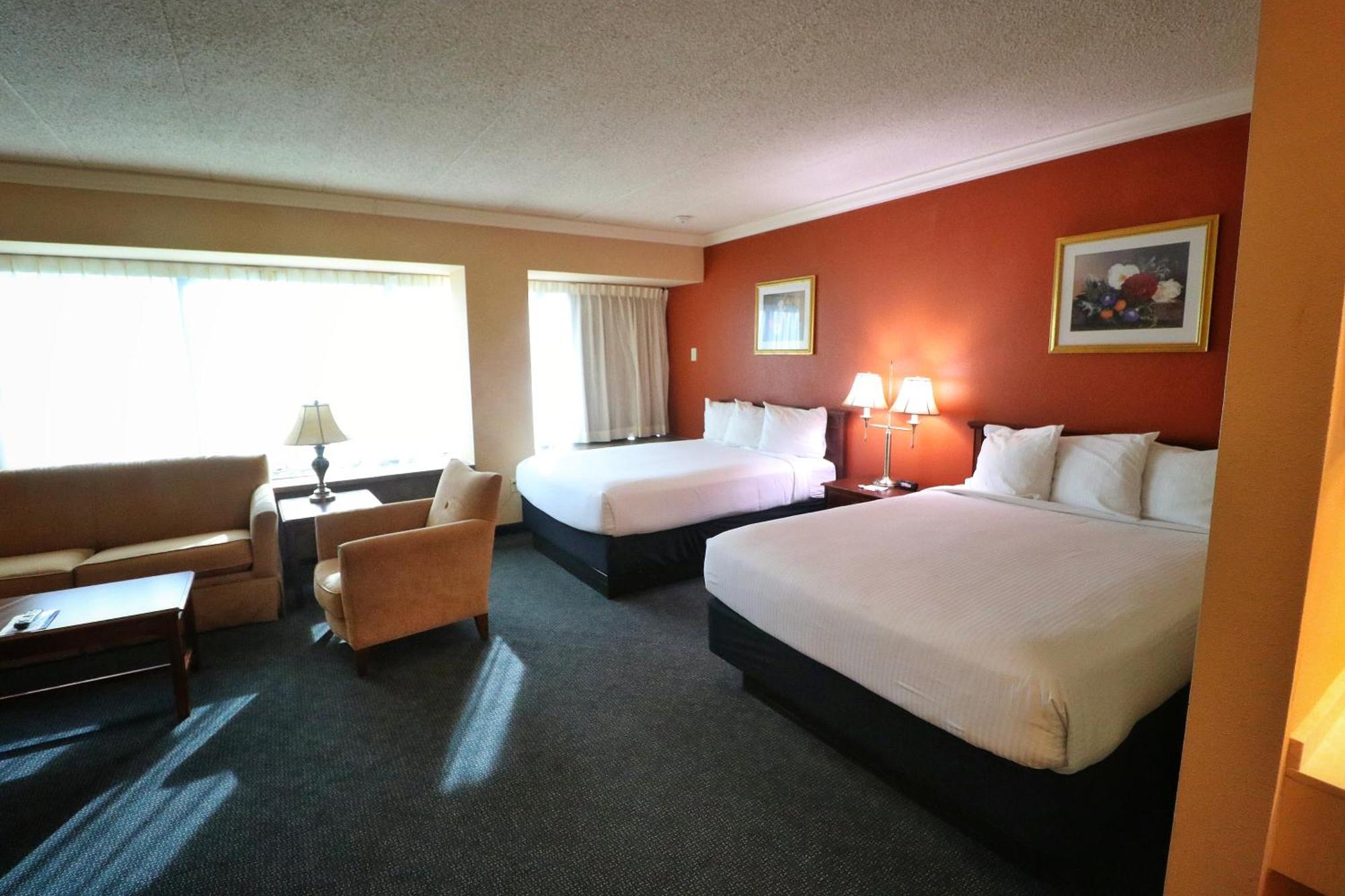 Hotel Mead Resorts & Conventions Center Wisconsin Rapids Bagian luar foto
