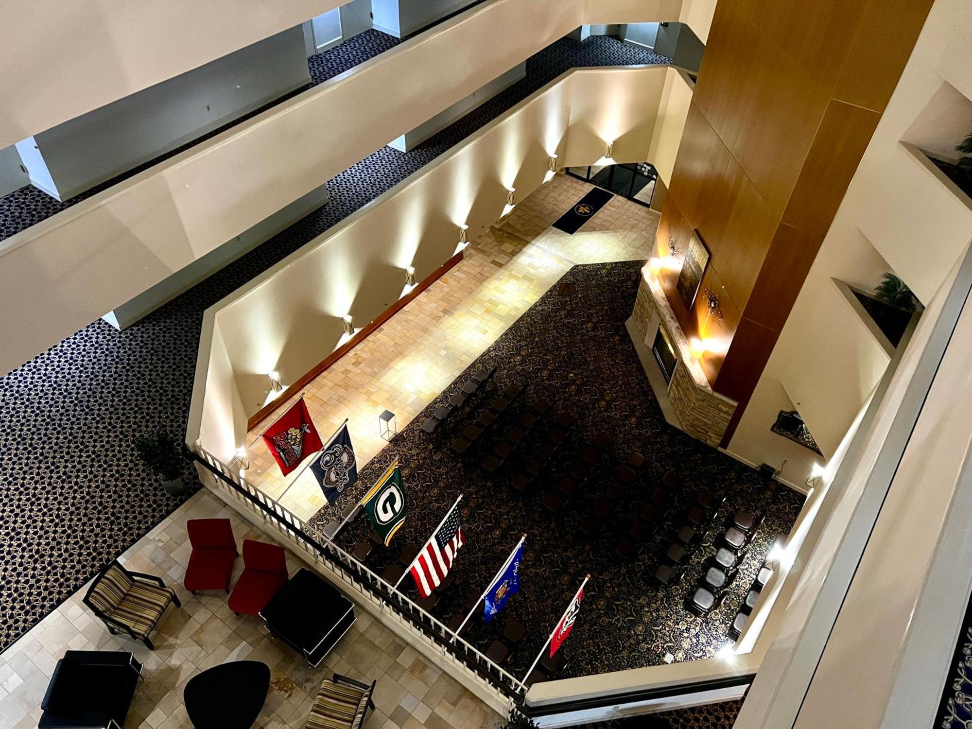 Hotel Mead Resorts & Conventions Center Wisconsin Rapids Bagian luar foto