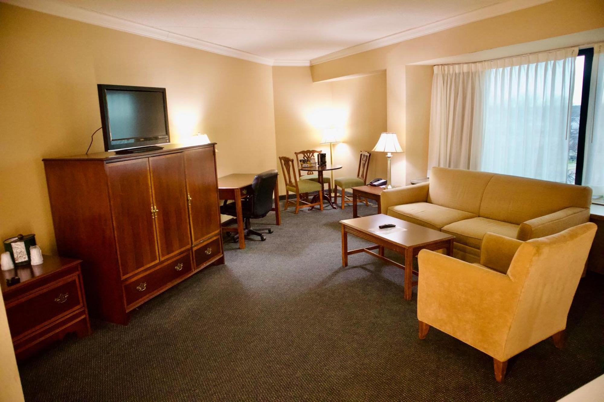 Hotel Mead Resorts & Conventions Center Wisconsin Rapids Bagian luar foto