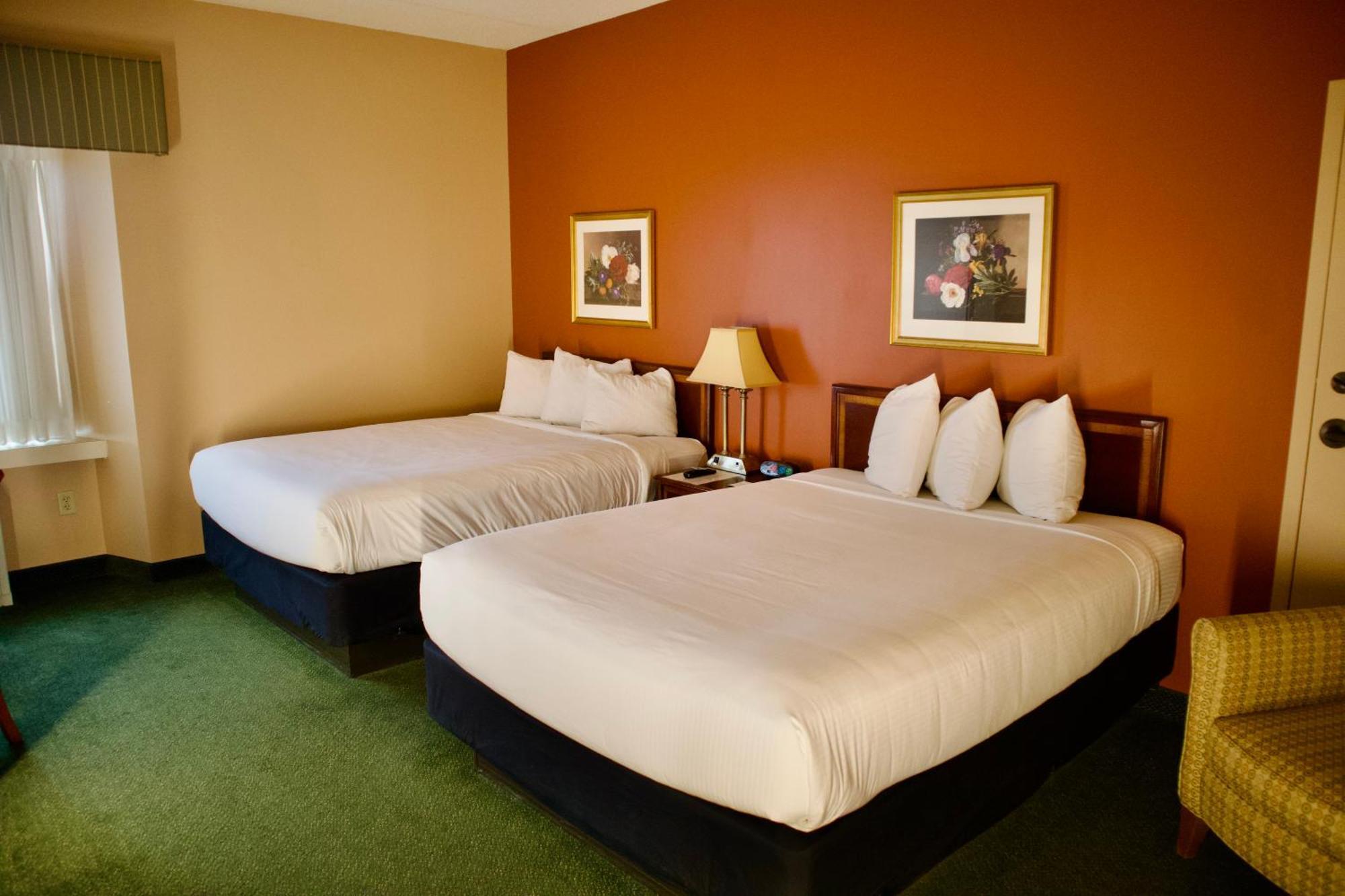 Hotel Mead Resorts & Conventions Center Wisconsin Rapids Bagian luar foto