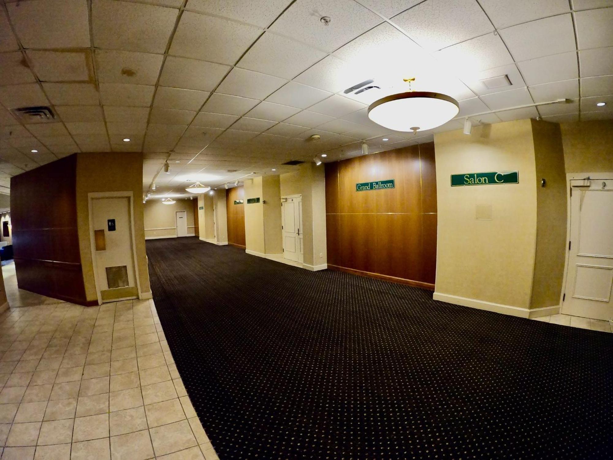 Hotel Mead Resorts & Conventions Center Wisconsin Rapids Bagian luar foto