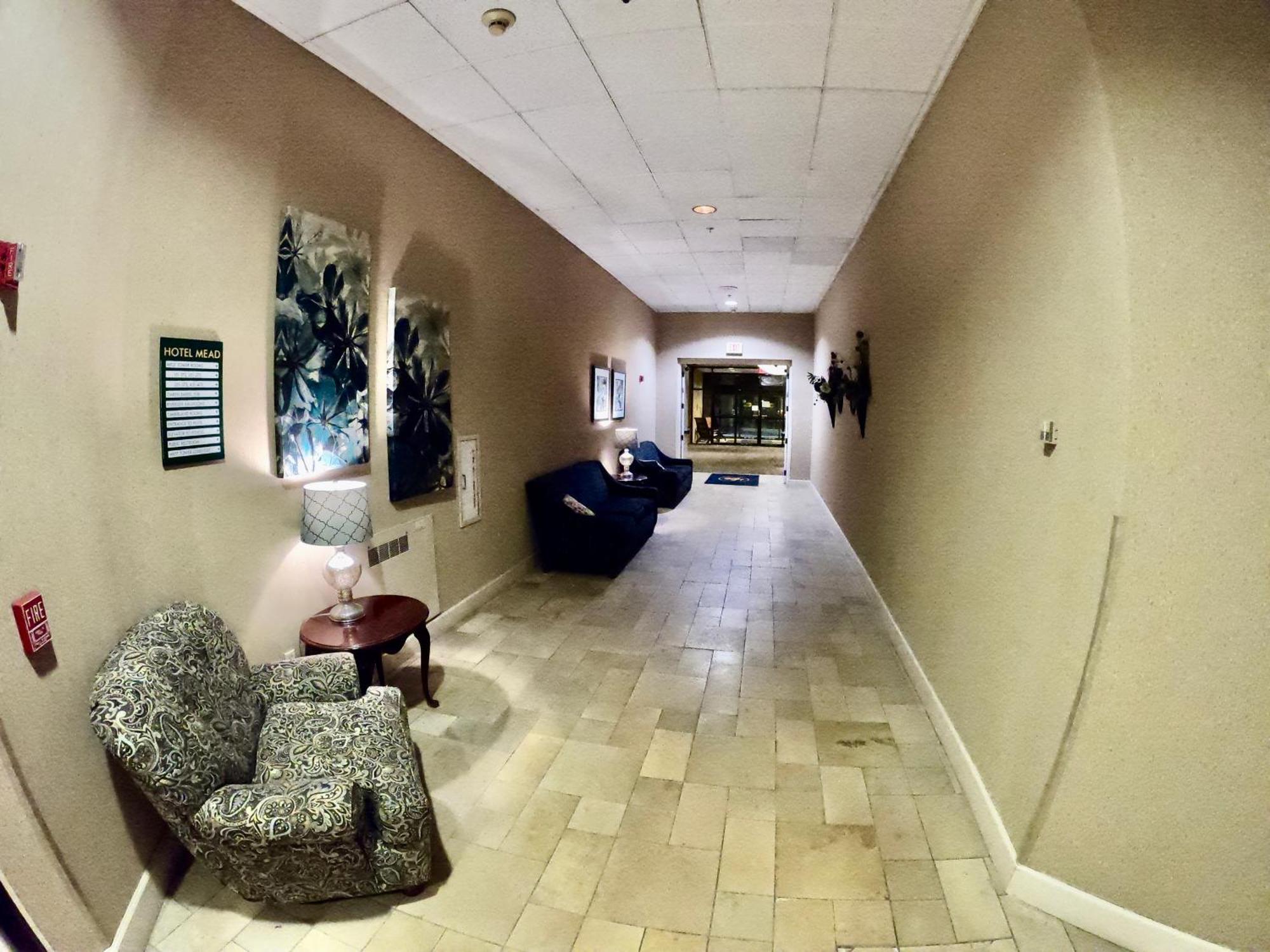 Hotel Mead Resorts & Conventions Center Wisconsin Rapids Bagian luar foto